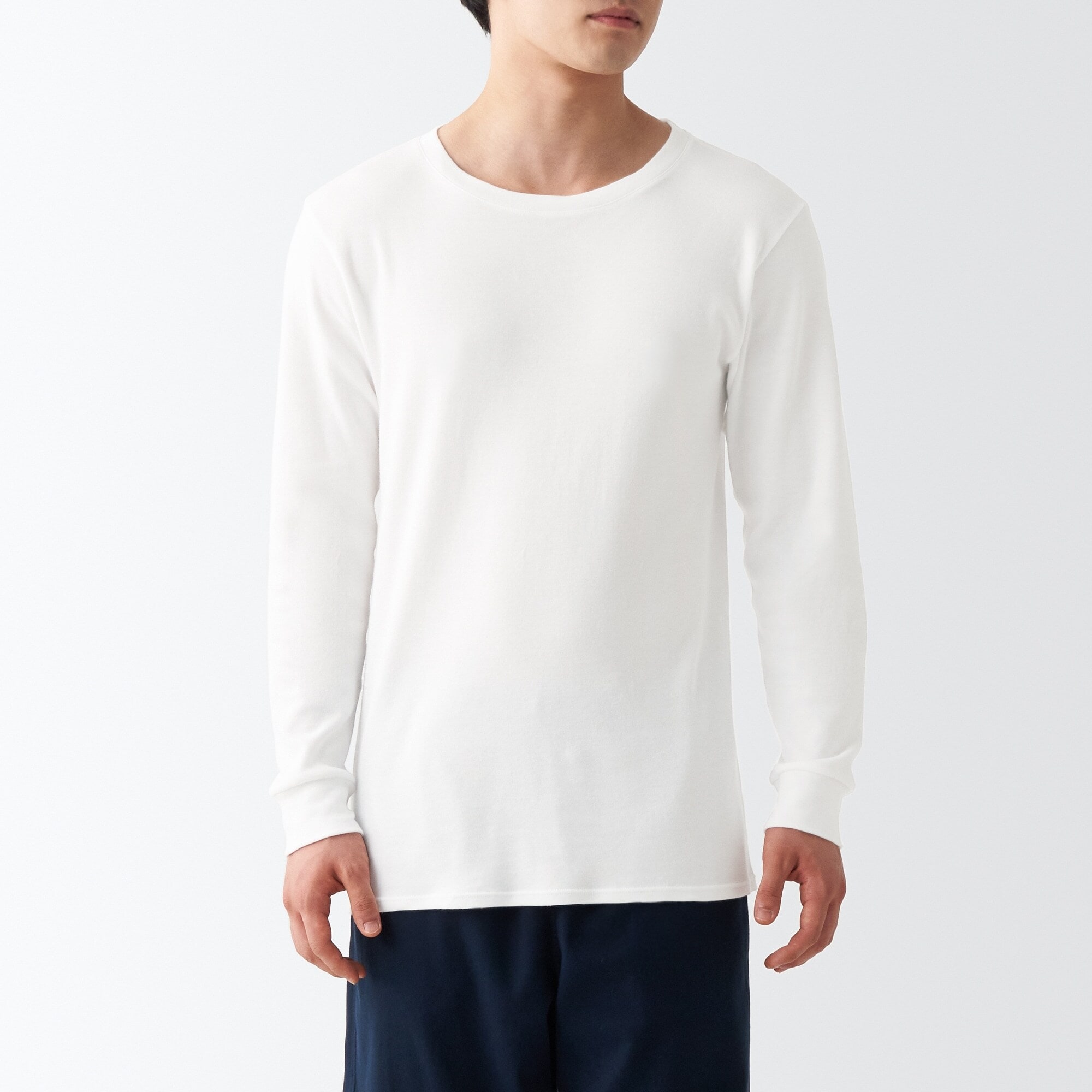 무인양품 일본 따뜻한 면 두툼 크루넥 긴소매 티셔츠
