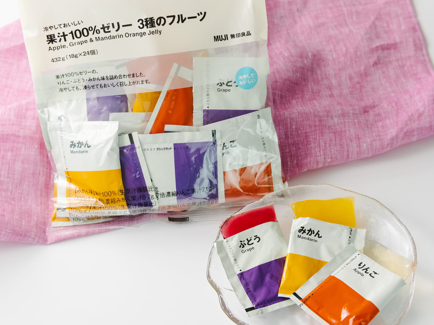 冷やしておいしい　果汁１００％ゼリー　３種のフルーツ　２４個の商品画像