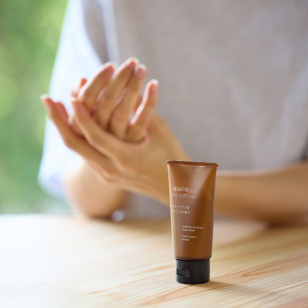 精油の香り　ハンドクリーム　イランイラン＆オレンジの香りの商品画像