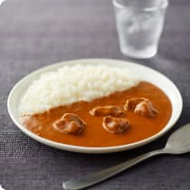 素材を生かしたカレー　バターチキンの画像