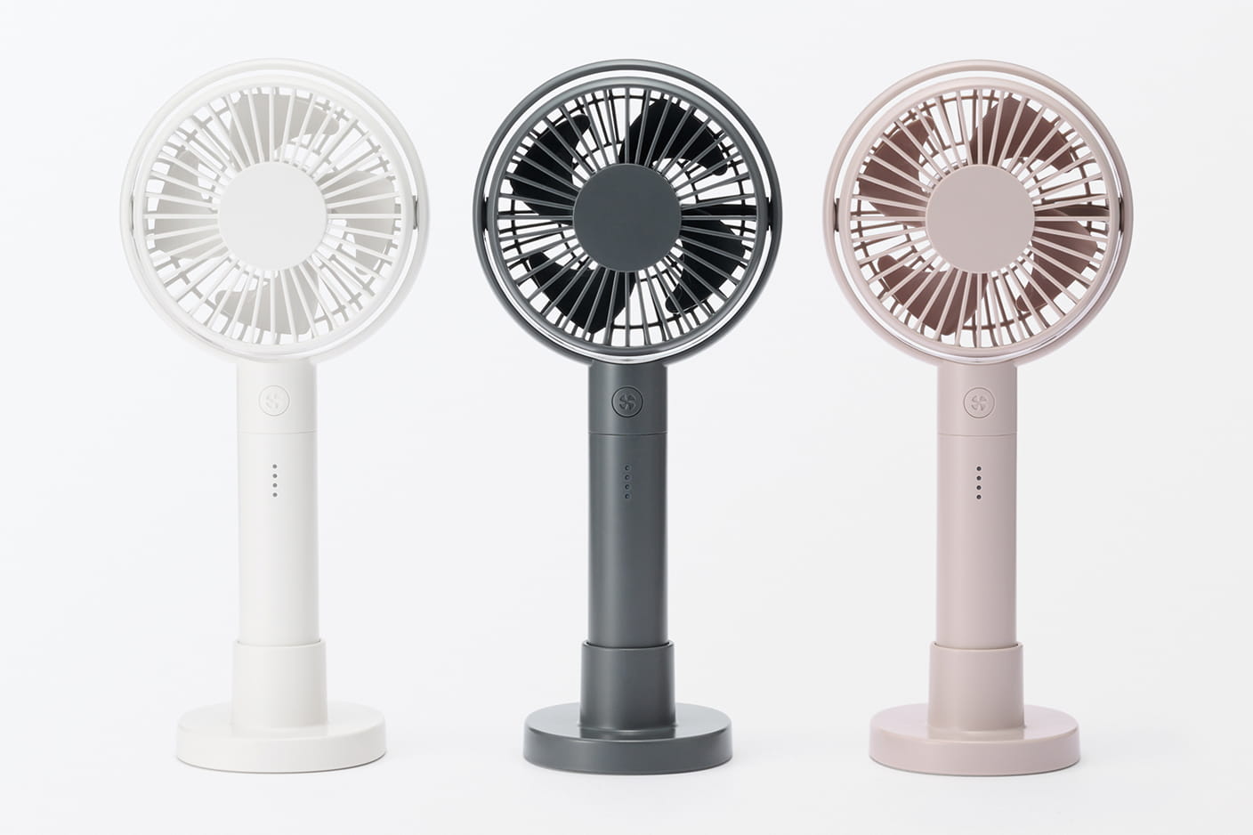 角度が変えられる充電式ハンディファンのイメージ