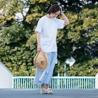 きほんTシャツの着こなし①サイズ感であそぶ