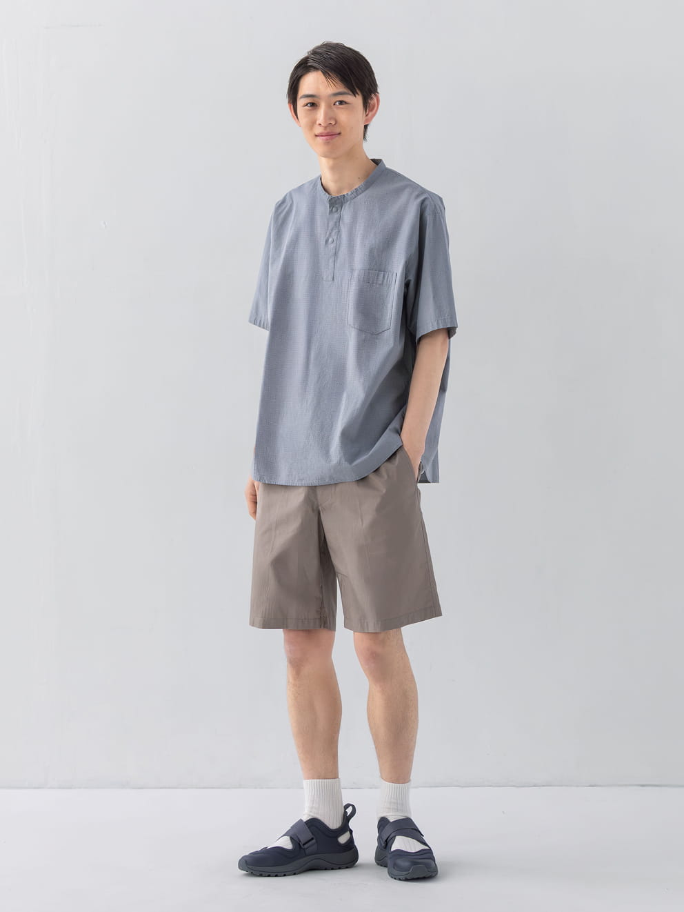 紳士　洗いざらしブロードイージーショートパンツ 着用イメージ2