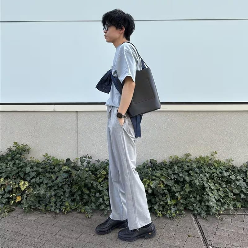 紳士　乾きやすいワンタックワイドパンツのスタッフスナップ3