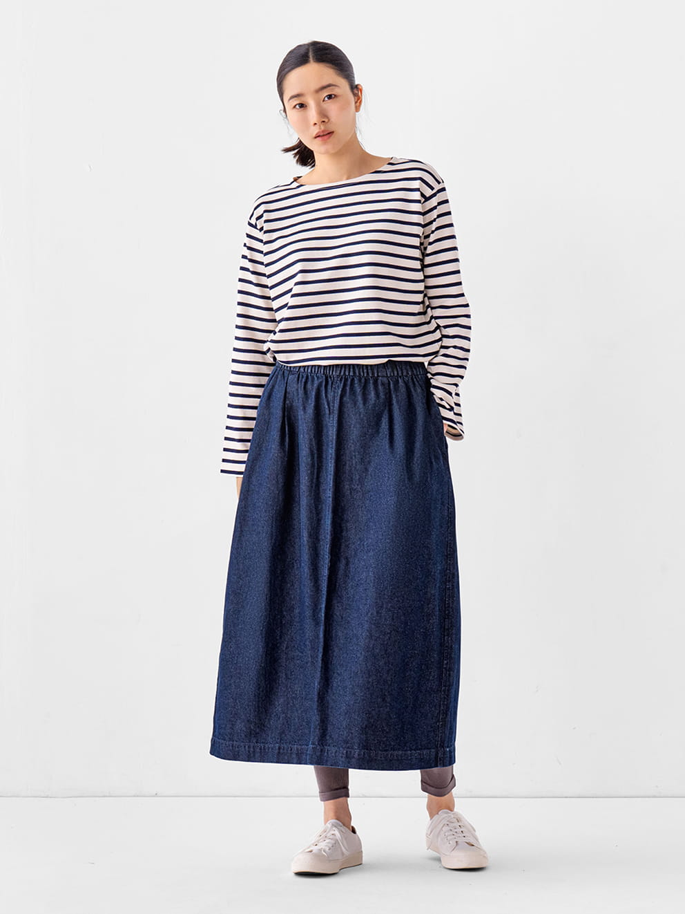 婦人　洗いざらしデニム　イージースカート 着用イメージ