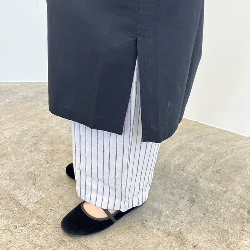 婦人　リネン　洗いざらしイージーワイドパンツのスタッフスナップ3