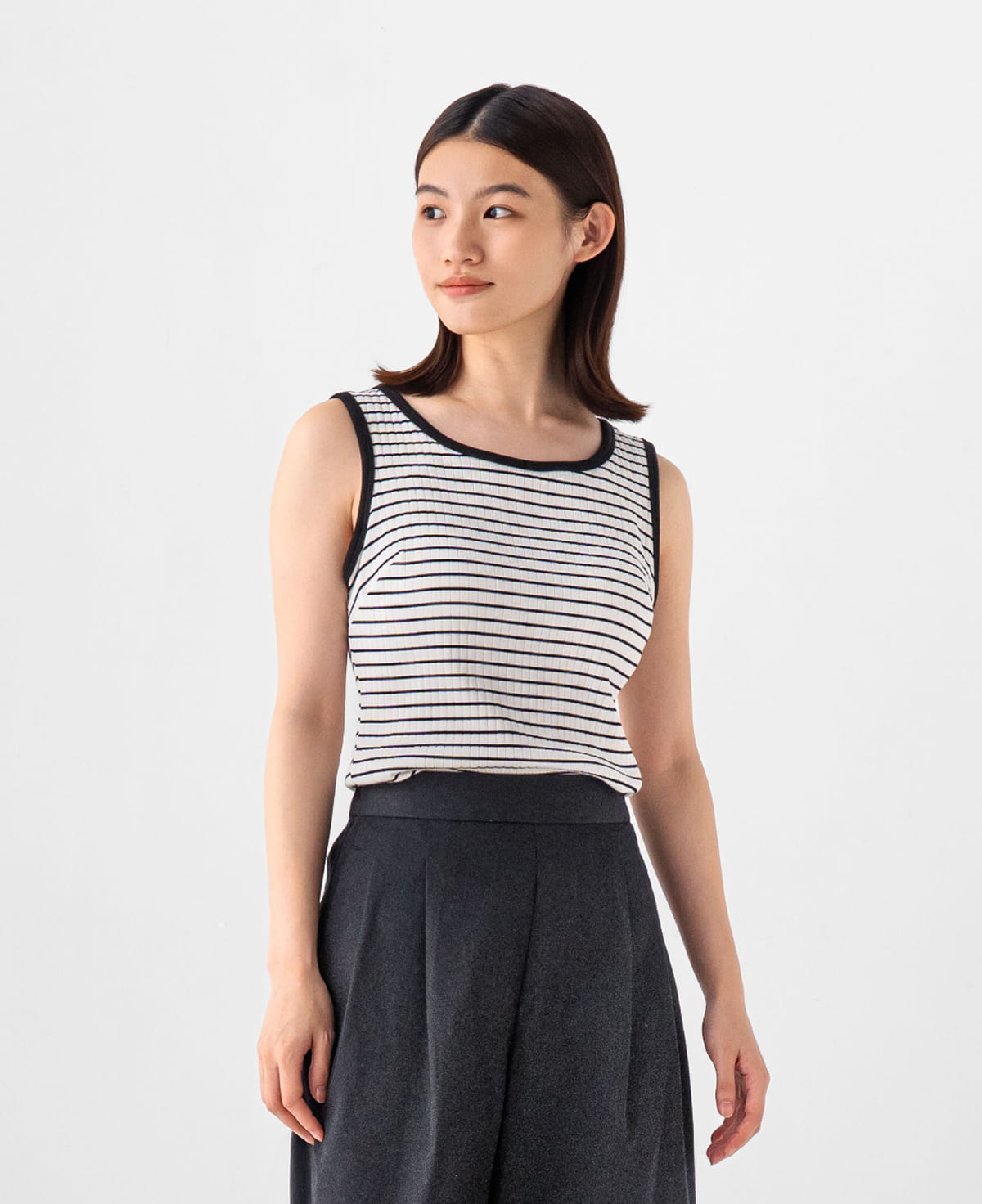 婦人　コットンストレッチリブブラタンクトップの着用イメージ