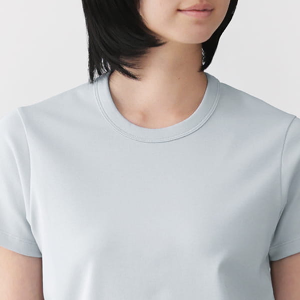 婦人　涼感汗じみしにくいクルーネック半袖Ｔシャツの拡大イメージ