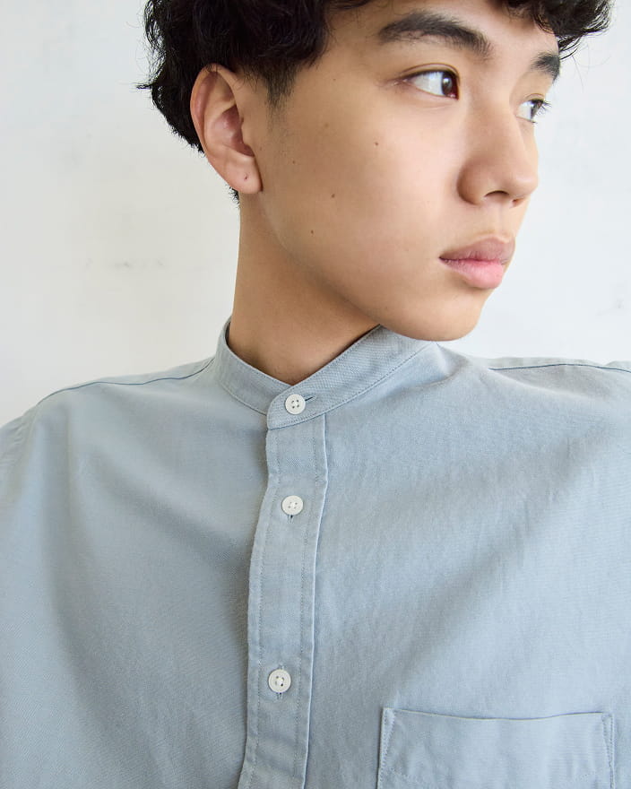 紳士　洗いざらしオックススタンドカラー長袖シャツの着用イメージ2