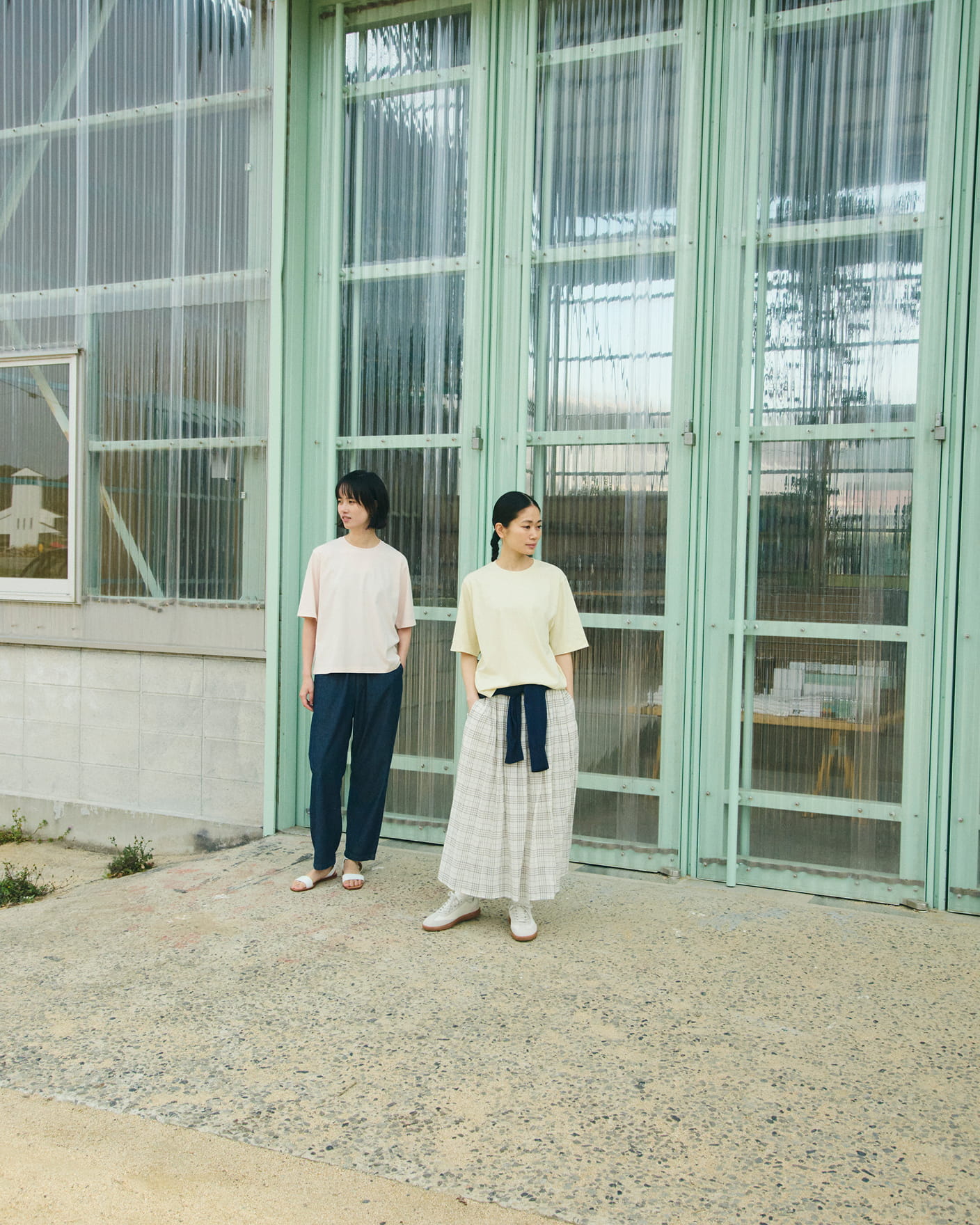 婦人　涼感ＵＶカットクルーネックワイド半袖Ｔシャツの着用イメージ1