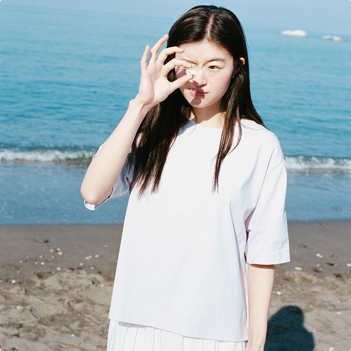 婦人　涼感ＵＶカットクルーネックワイド半袖Ｔシャツのモデル画像