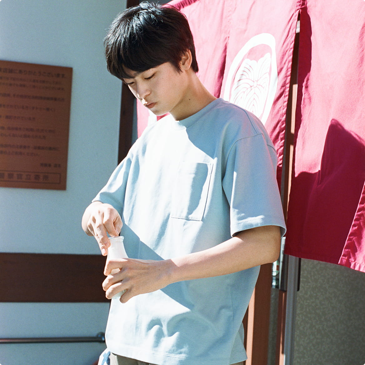 紳士　涼感ＵＶカットワイド半袖Ｔシャツのモデル画像