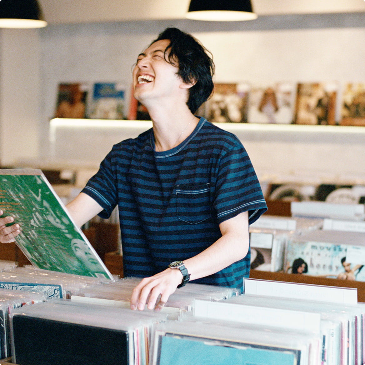 染めなおした服のモデル画像