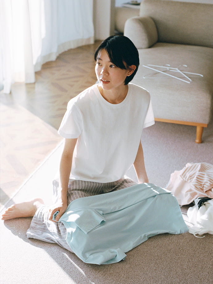 婦人の4枚目LOOK「洗濯の山にはいつもある。そんな安心感。」