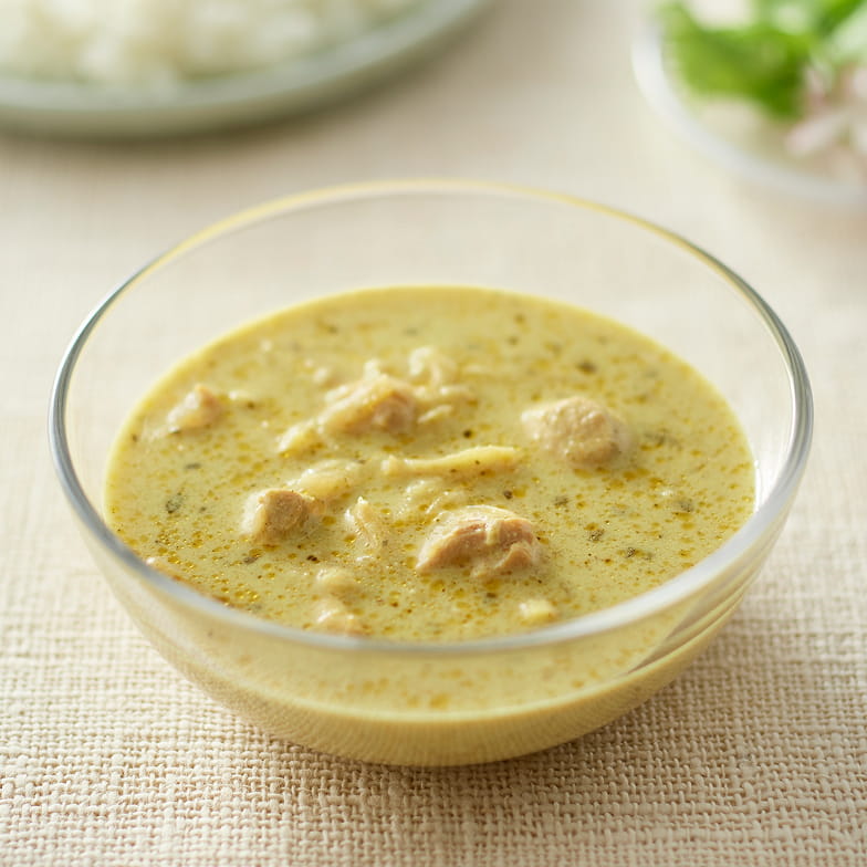素材を生かした　冷やして食べる　チキンジンジャーカレーのイメージ