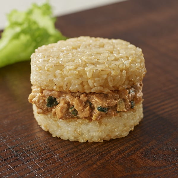 ライスバーガー　胡麻担々　２個のイメージ