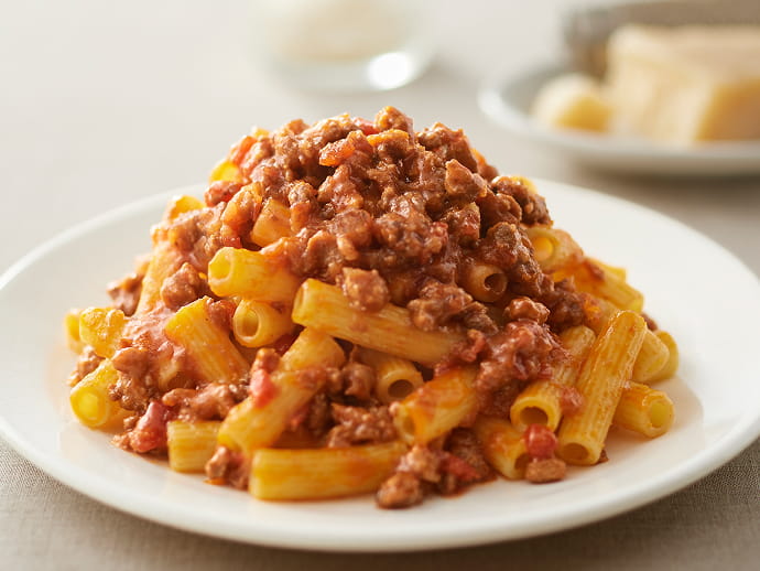 素材の旨みひきたつパスタソース　ボロネーゼのイメージ