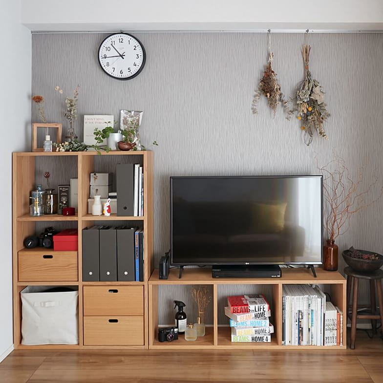 リビング収納とテレビ台の使用例
