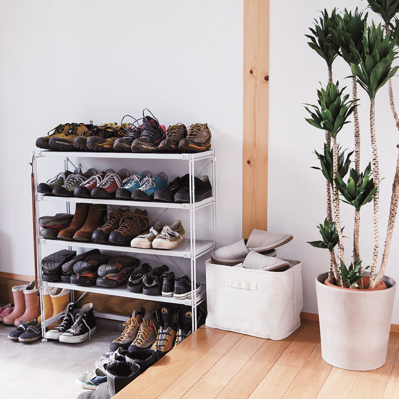 玄関のシューズラックの使用例