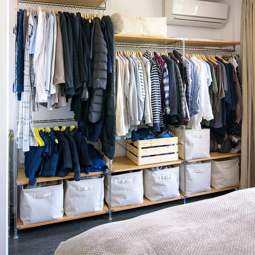 壁一面に収納スペースをのイメージ