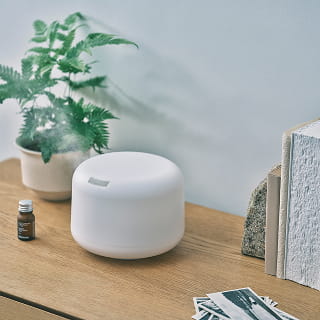 超音波うるおいアロマディフューザーの使用イメージ1