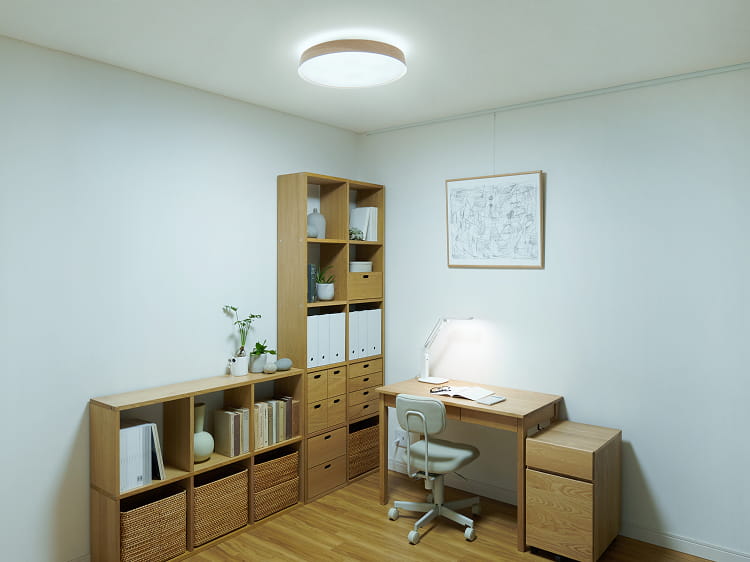 多灯を使ったワークスペース照明の例