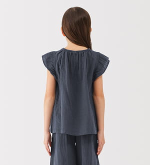 楊柳ガーゼフリルスリーブブラウスの拡大イメージ