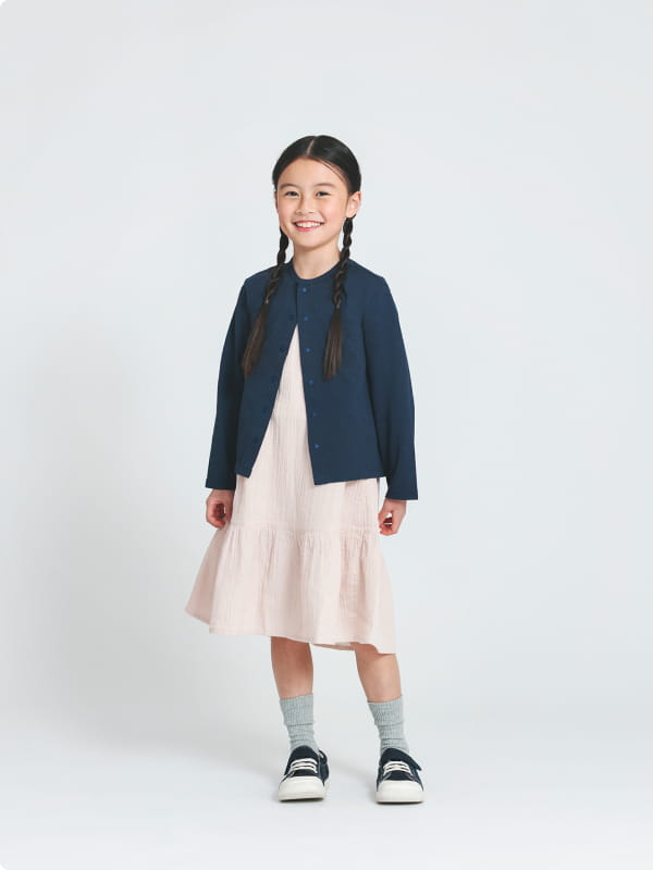 楊柳ガーゼスリーブレスワンピースのLOOKイメージ