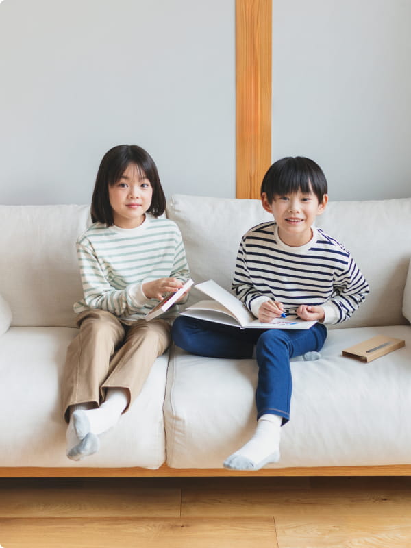 接結編みスウェットシャツのLOOKイメージ