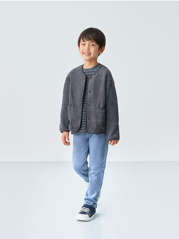 ストレッチ裏起毛スリムフィットパンツ着用イメージ画像