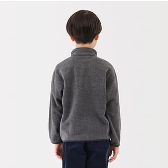 素材に還るフリース 着用イメージ画像