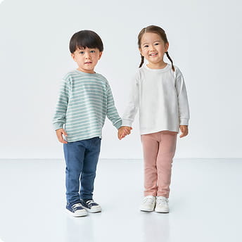 ベビーの冬服着用画像