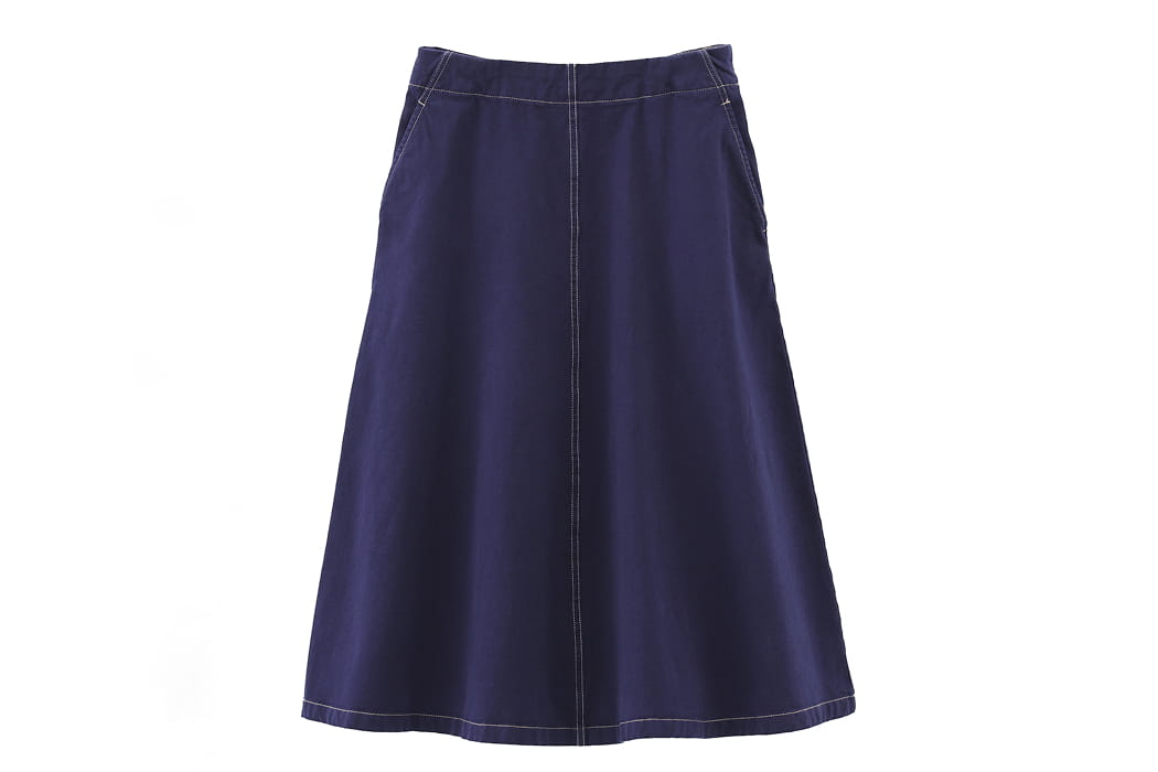 染めなおした服のスカートのイメージ
