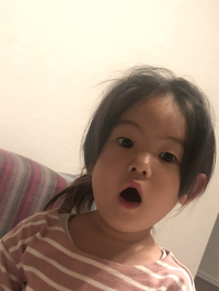 さささ