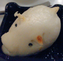 とん