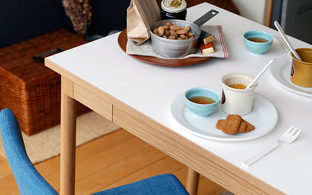 DIMANCHE LOW TABLE