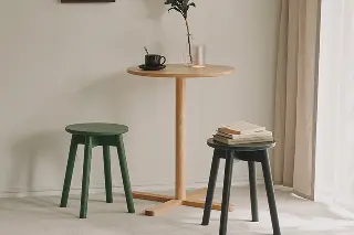カフェテーブル