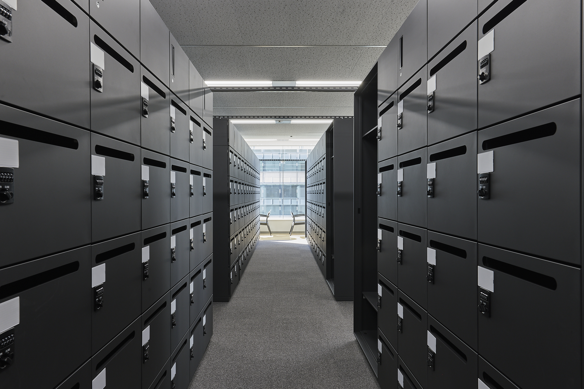 スチールロッカー 個人ロッカー 10人用 – 法人向け空間商材 | 無印良品