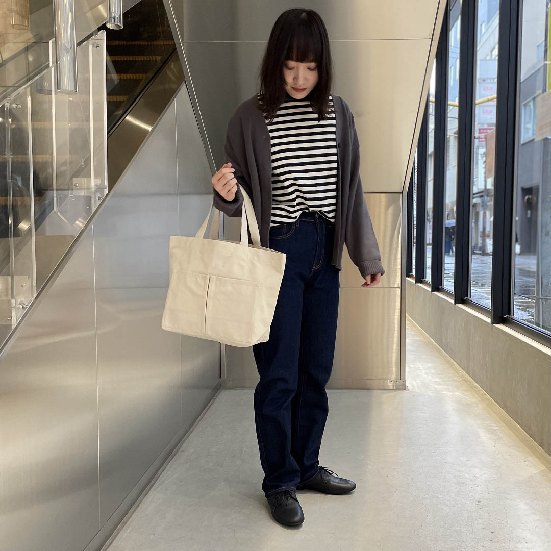お得クーポン発行中 新品未使用品 MUJI ストレートパンツ ストレッチ