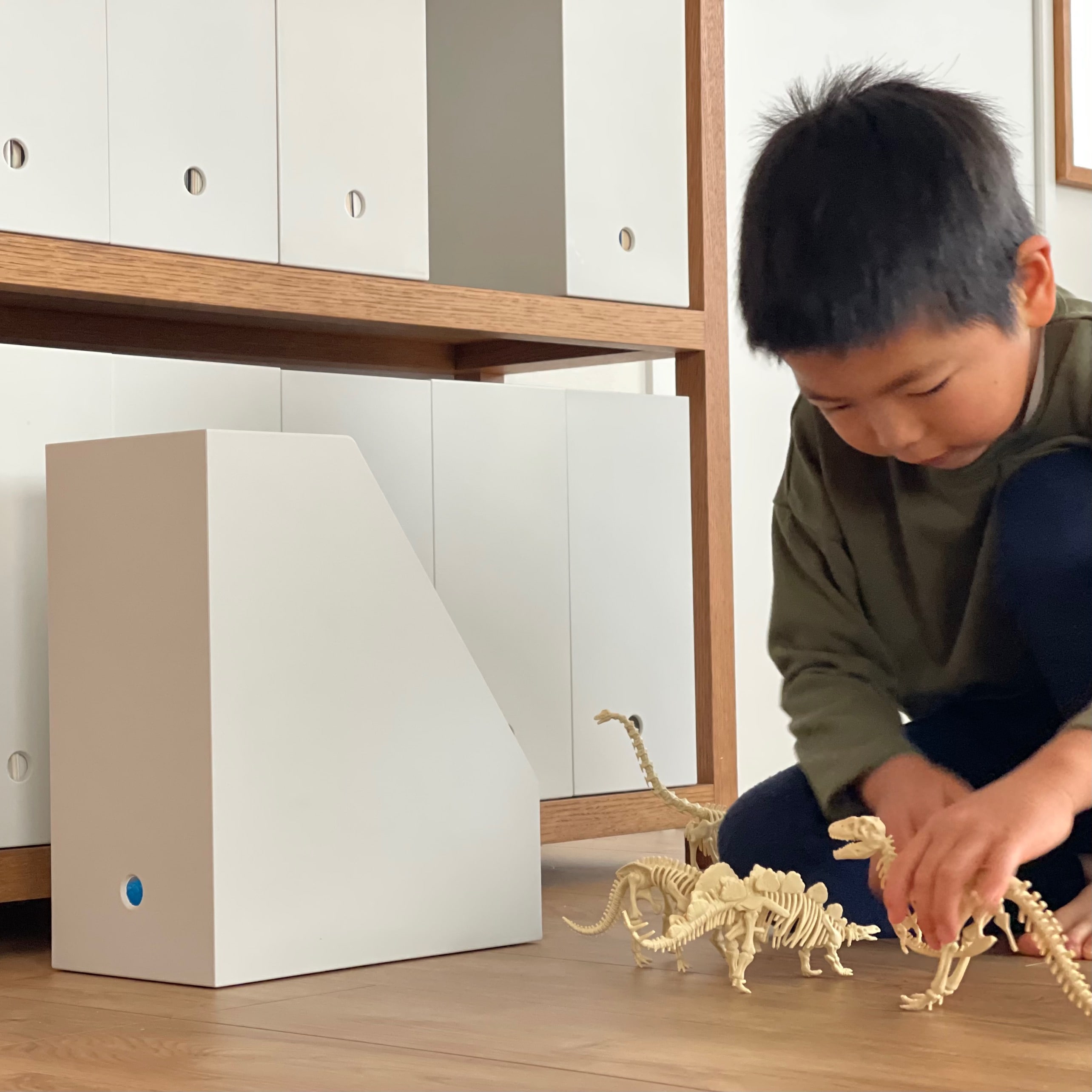 立体で考える、棚の収納量をあげるコツ｜ 無印良品