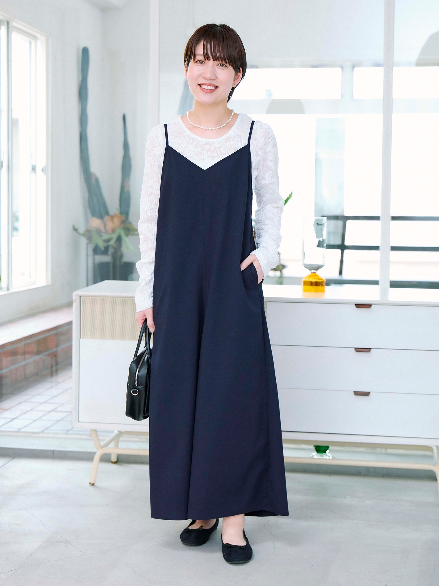 スタッフのリアルな着こなし ｜ 風を通す サロペット｜ 無印良品