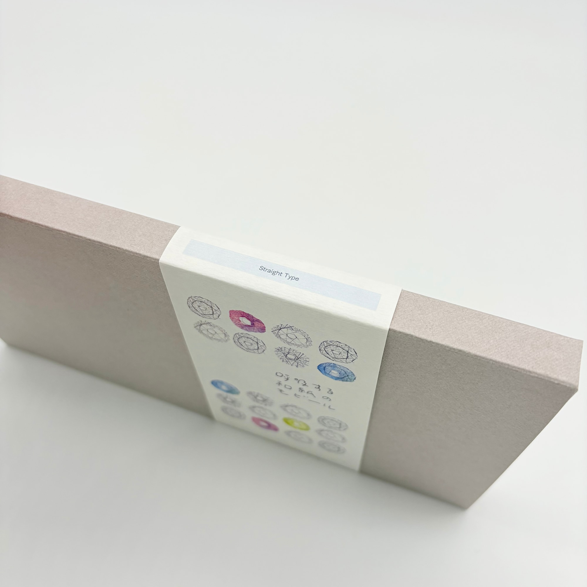 呼吸する和紙のモビール　ストレートタイプ