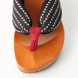 ｍｉｚｕｔｏｒｉの下駄「ドット」　L（２４～２４.５ｃｍ）