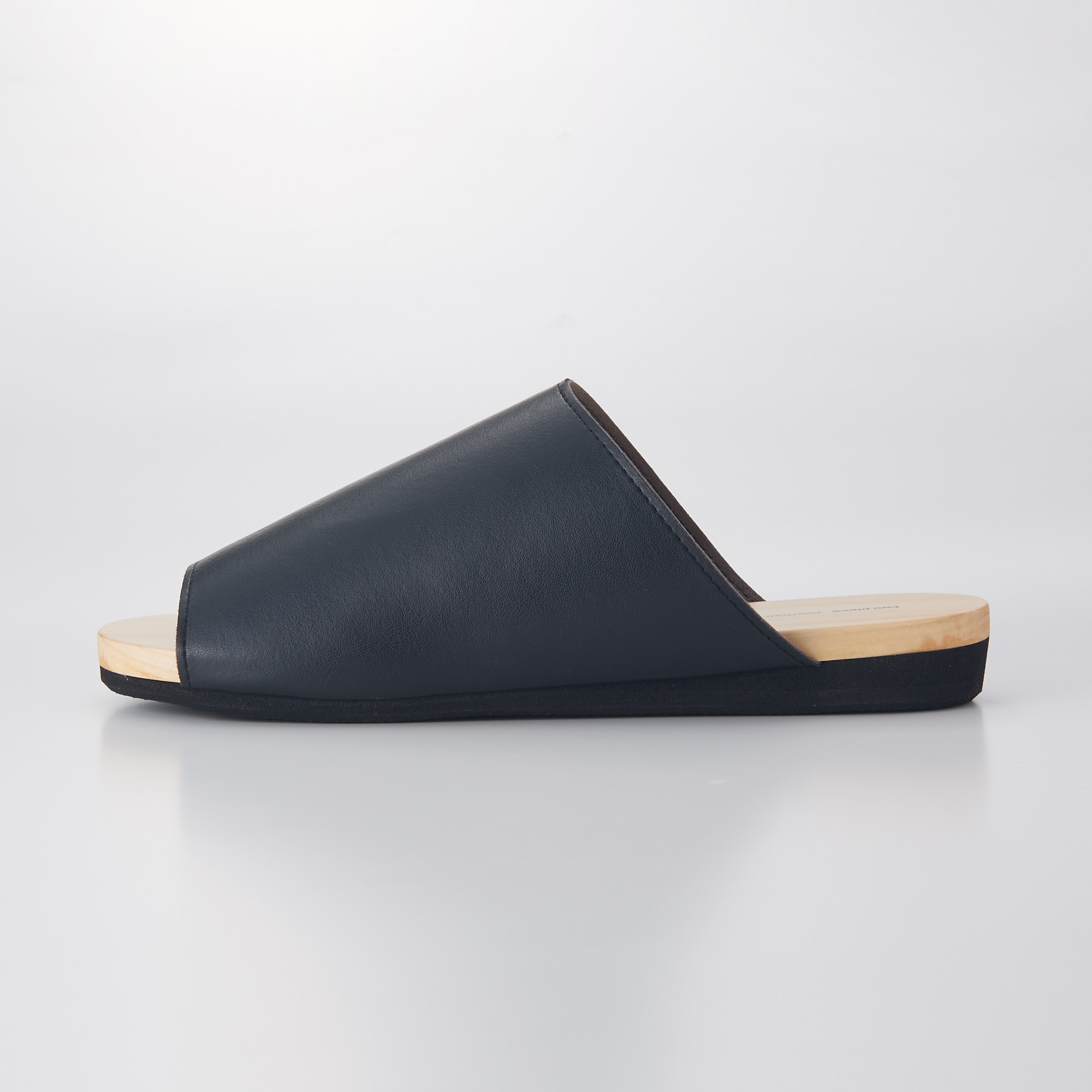 木のルームシューズ　黒L　（25.5～27ｃｍ）