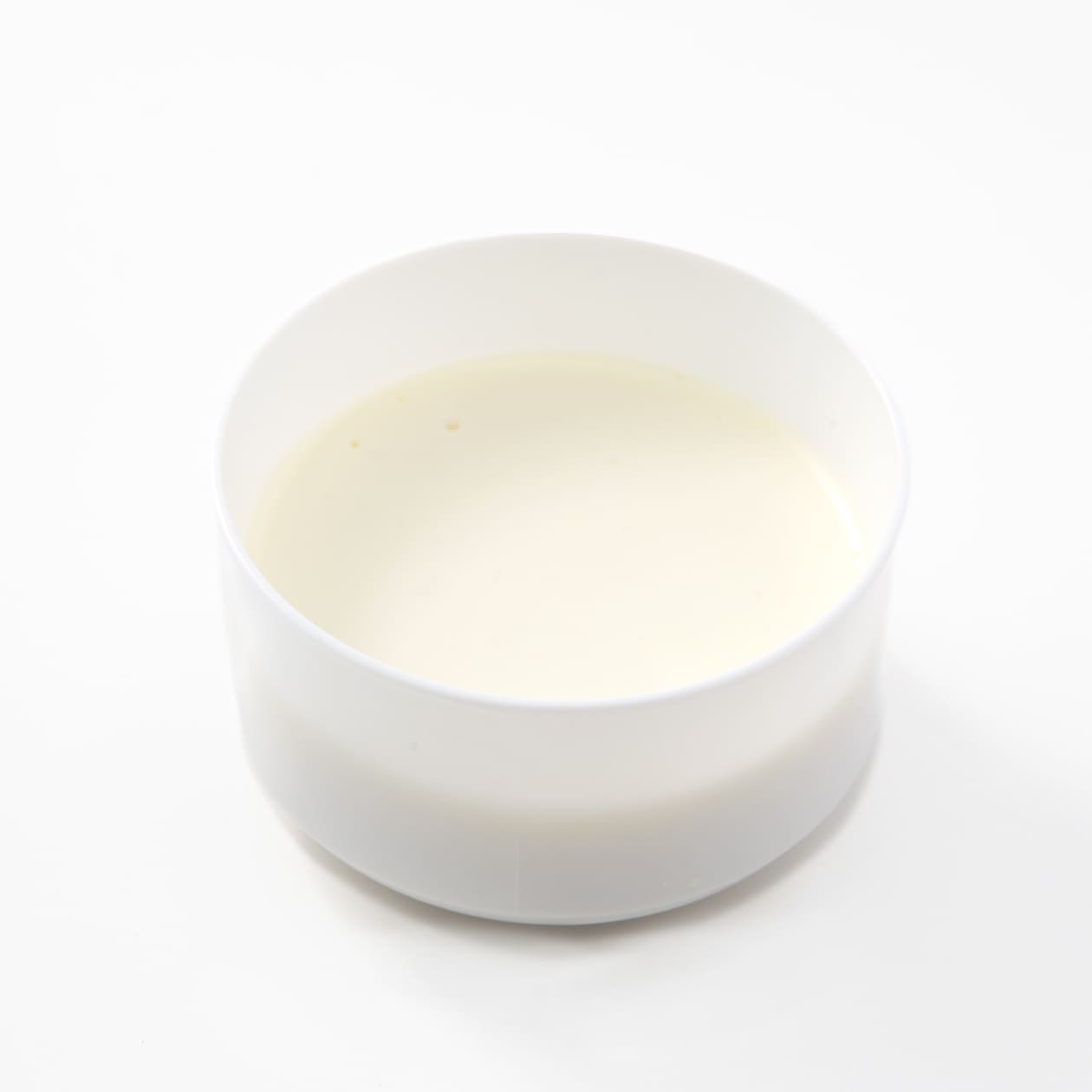 異なる６蔵の酒粕を使った生チーズケーキ