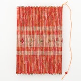南部裂織　ブックカバー　浮き織り（赤系）