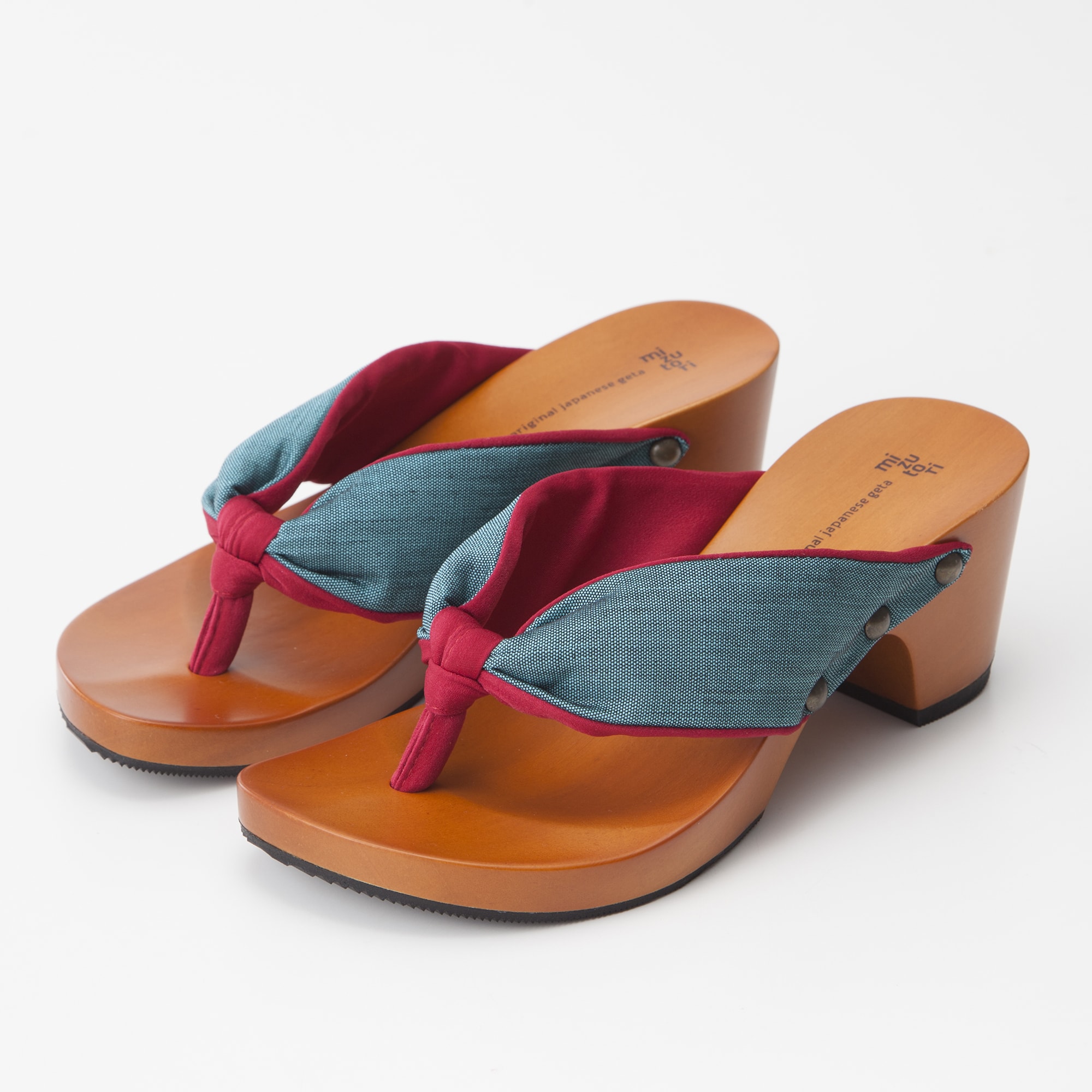 ｍｉｚｕｔｏｒｉの下駄「畳縁」　Ｍ（２３～２３.５ｃｍ）