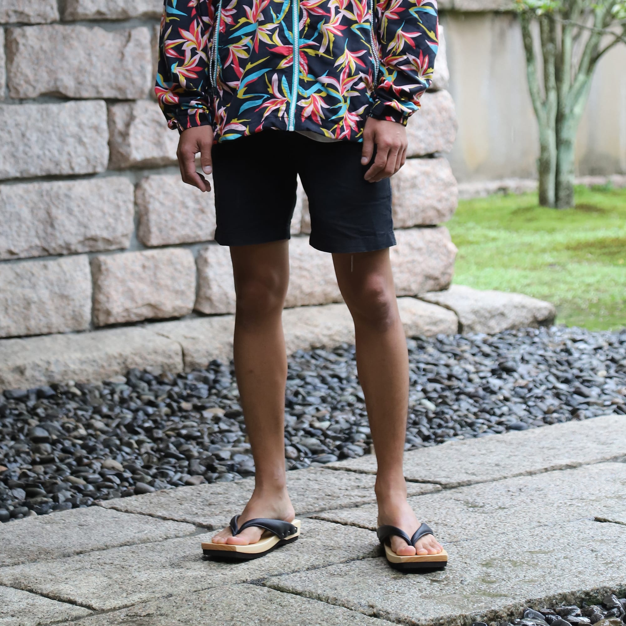 ｍｉｚｕｔｏｒｉの下駄「スムース革・黒」　ＬＬ（２７～２７.５ｃｍ）