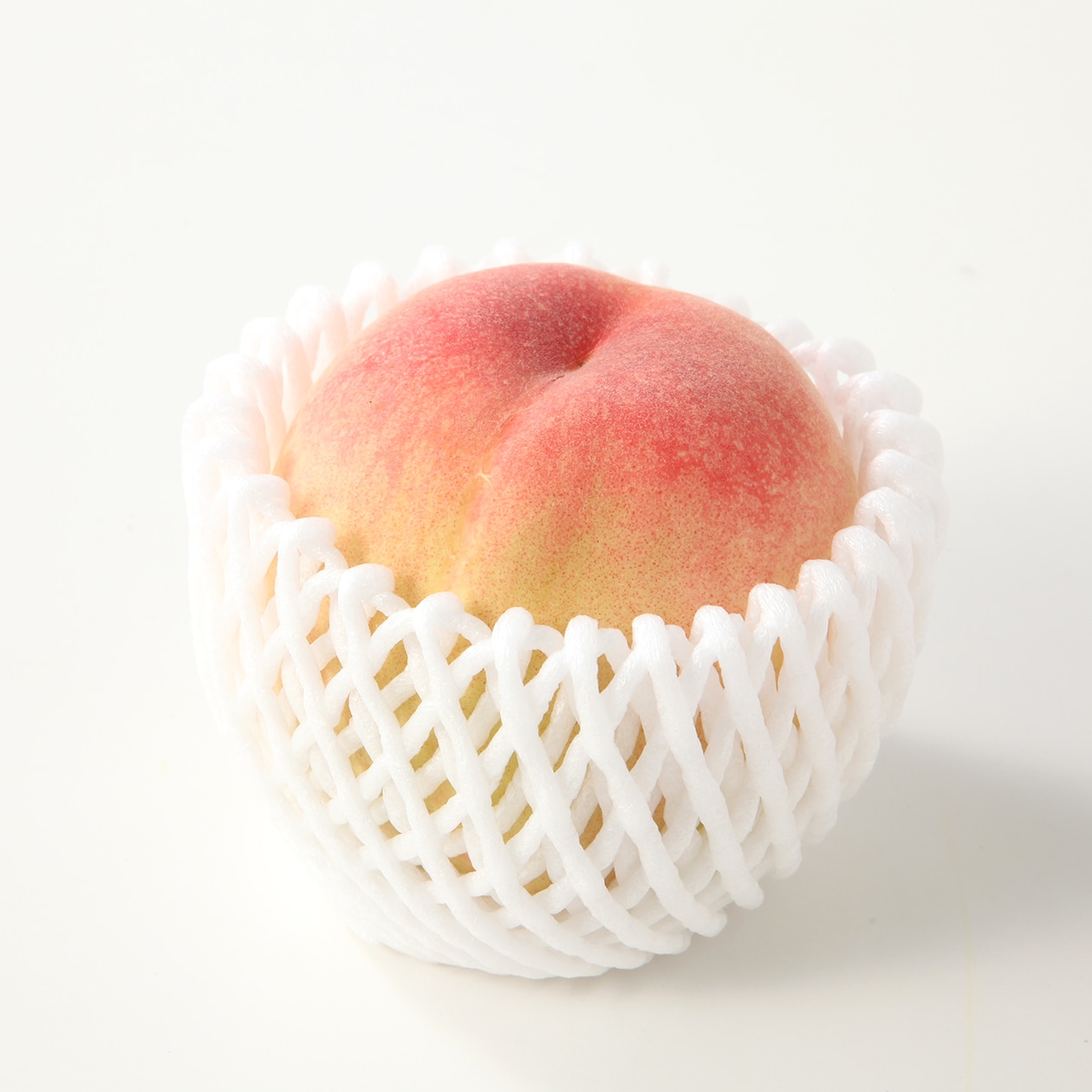 岡山県産　窪津真果園の白桃「品種おまかせ」約1.5kg（4～6玉）