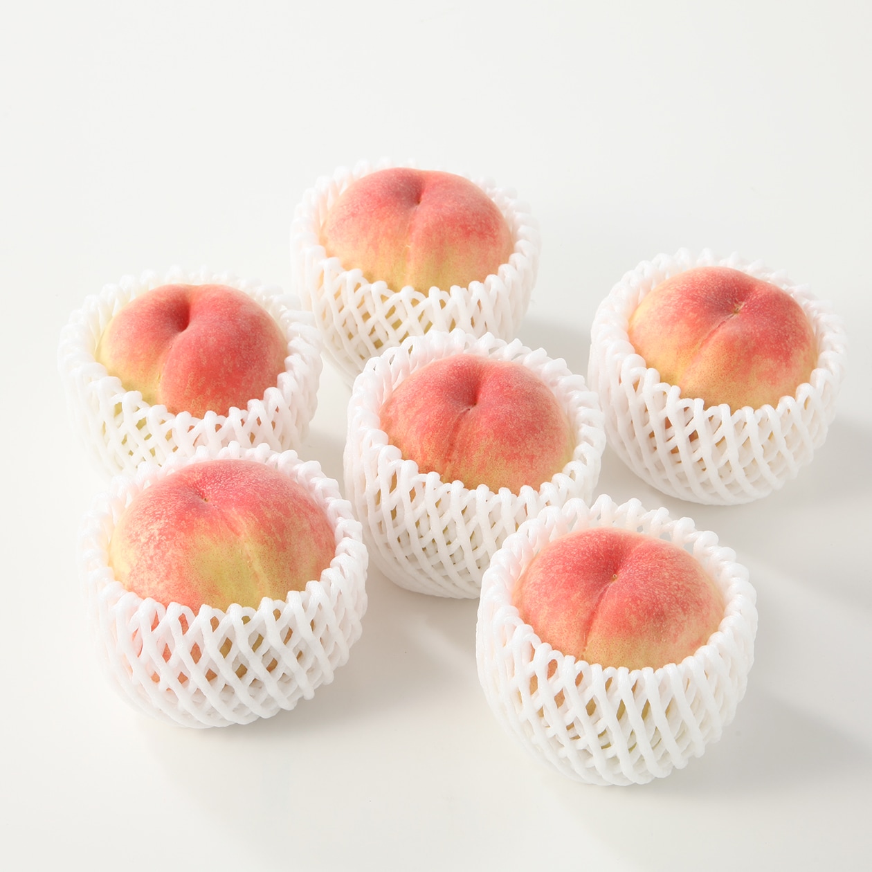 岡山県産　窪津真果園の白桃「品種おまかせ」約1.5kg（4～6玉）